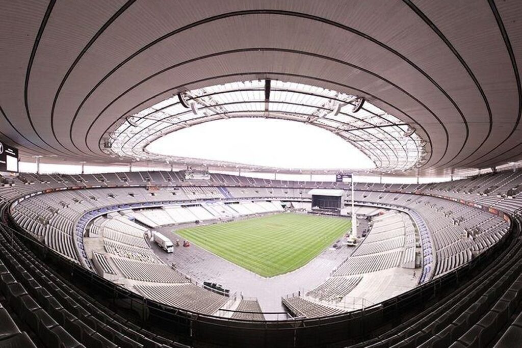CleanFacilities_Stadium_1200x800